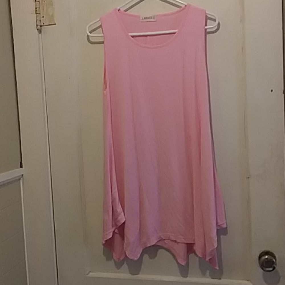 Pink sleeveless tunic